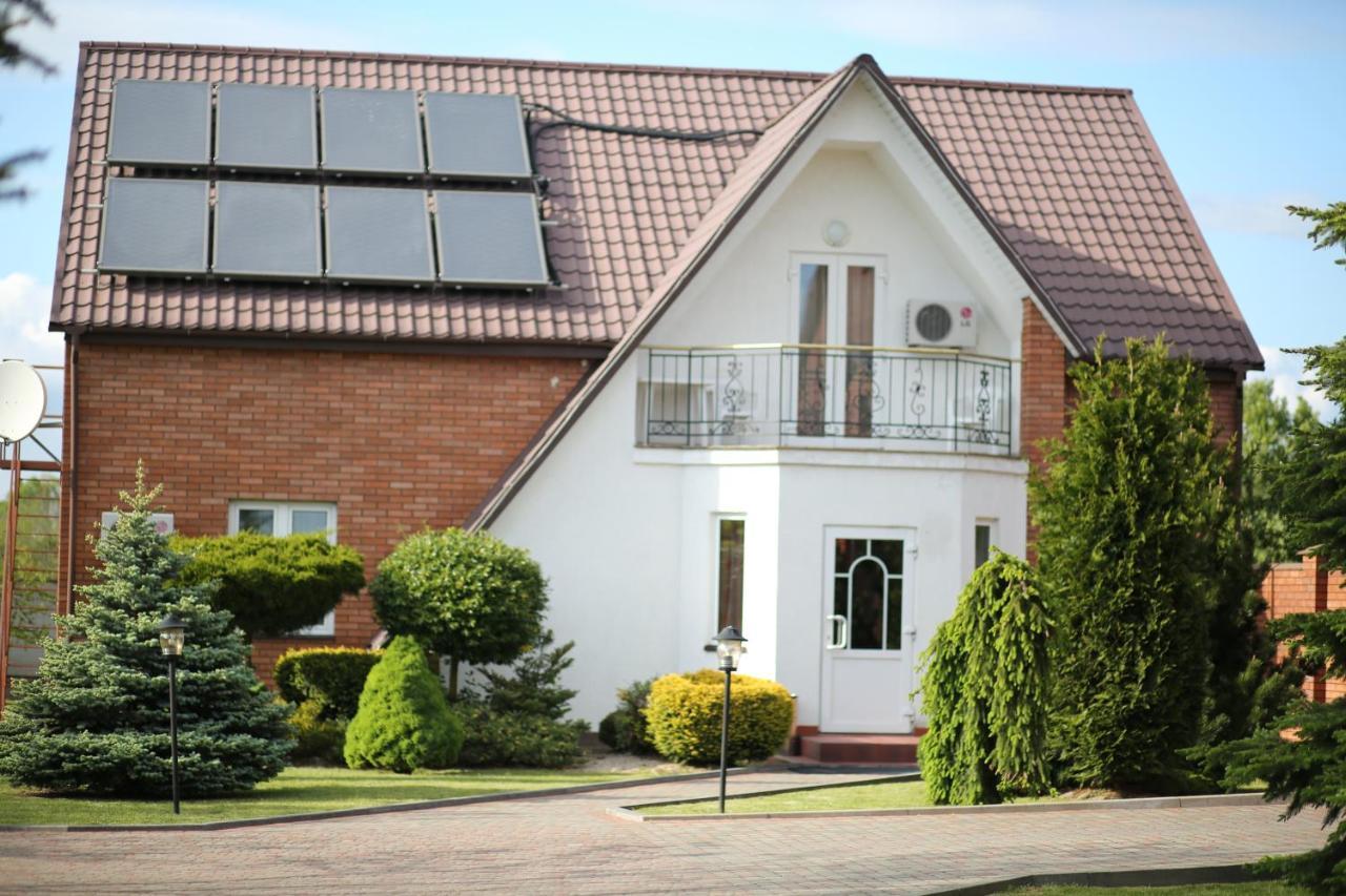 Euro Motel Lyuboml ภายนอก รูปภาพ