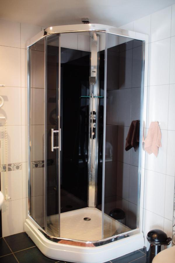 Euro Motel Lyuboml ภายนอก รูปภาพ